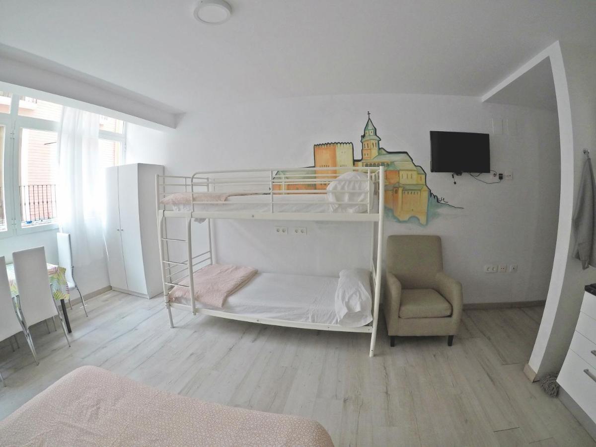 Mesonhomes Suites Center - Stay & Work Granada Esterno foto