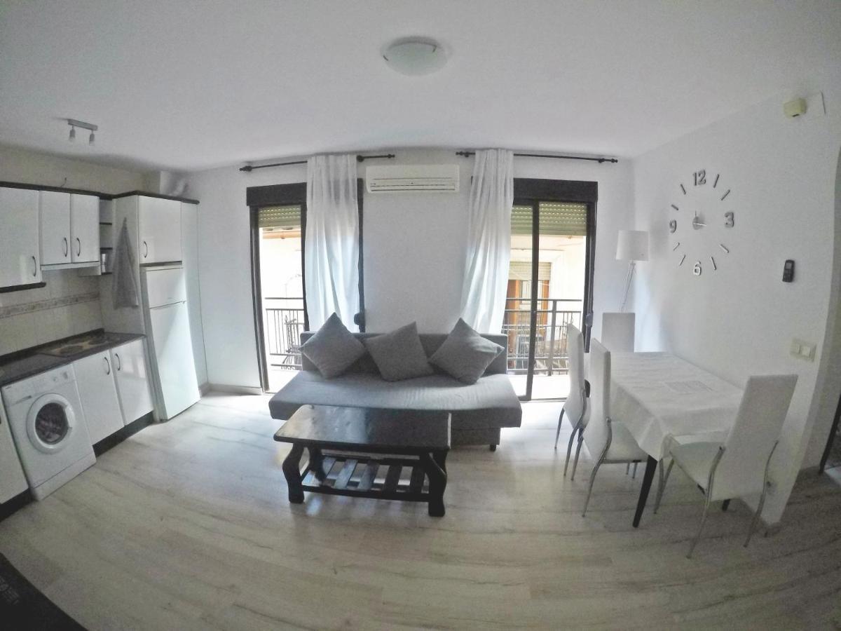 Mesonhomes Suites Center - Stay & Work Granada Esterno foto