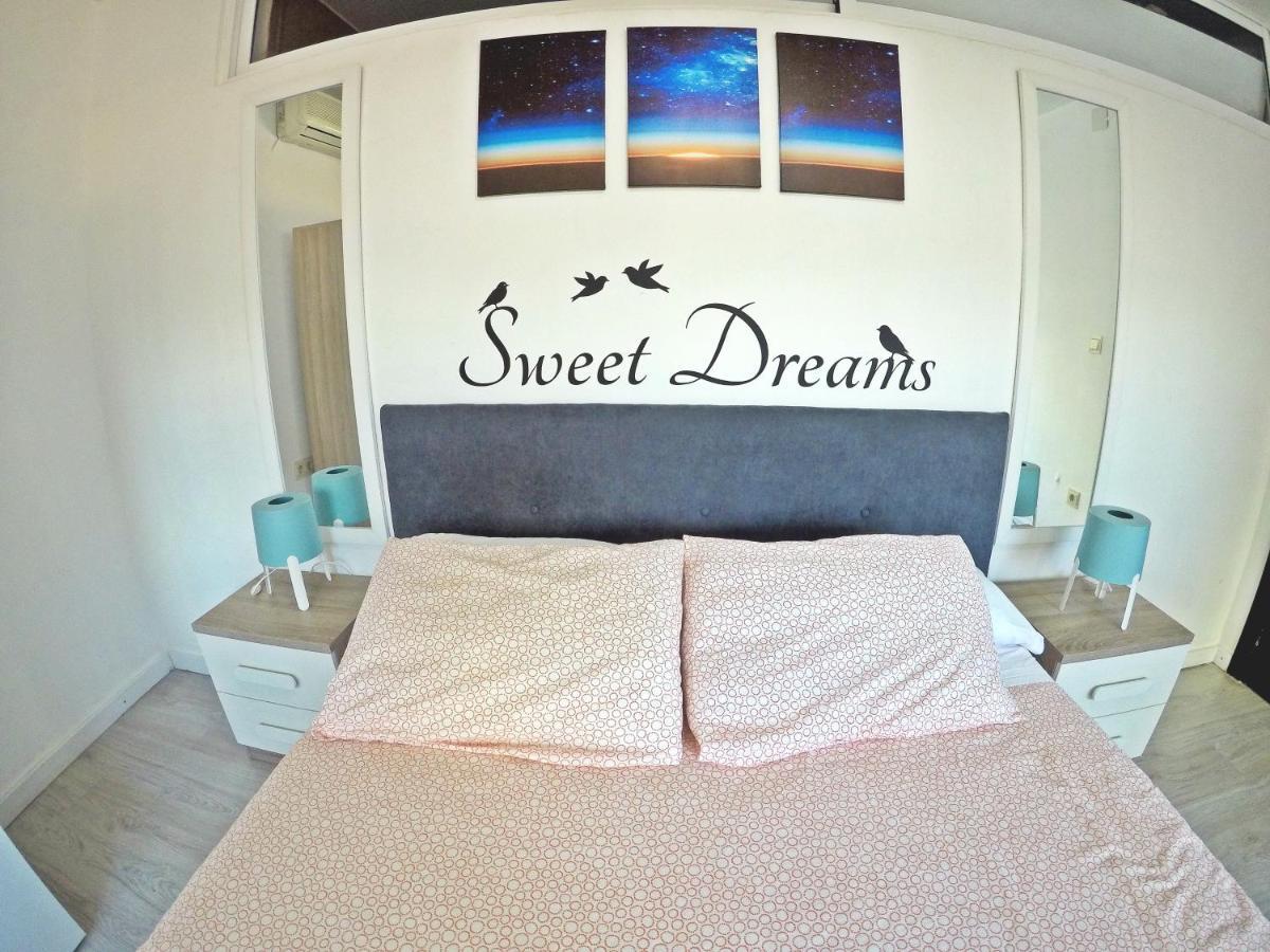 Mesonhomes Suites Center - Stay & Work Granada Esterno foto