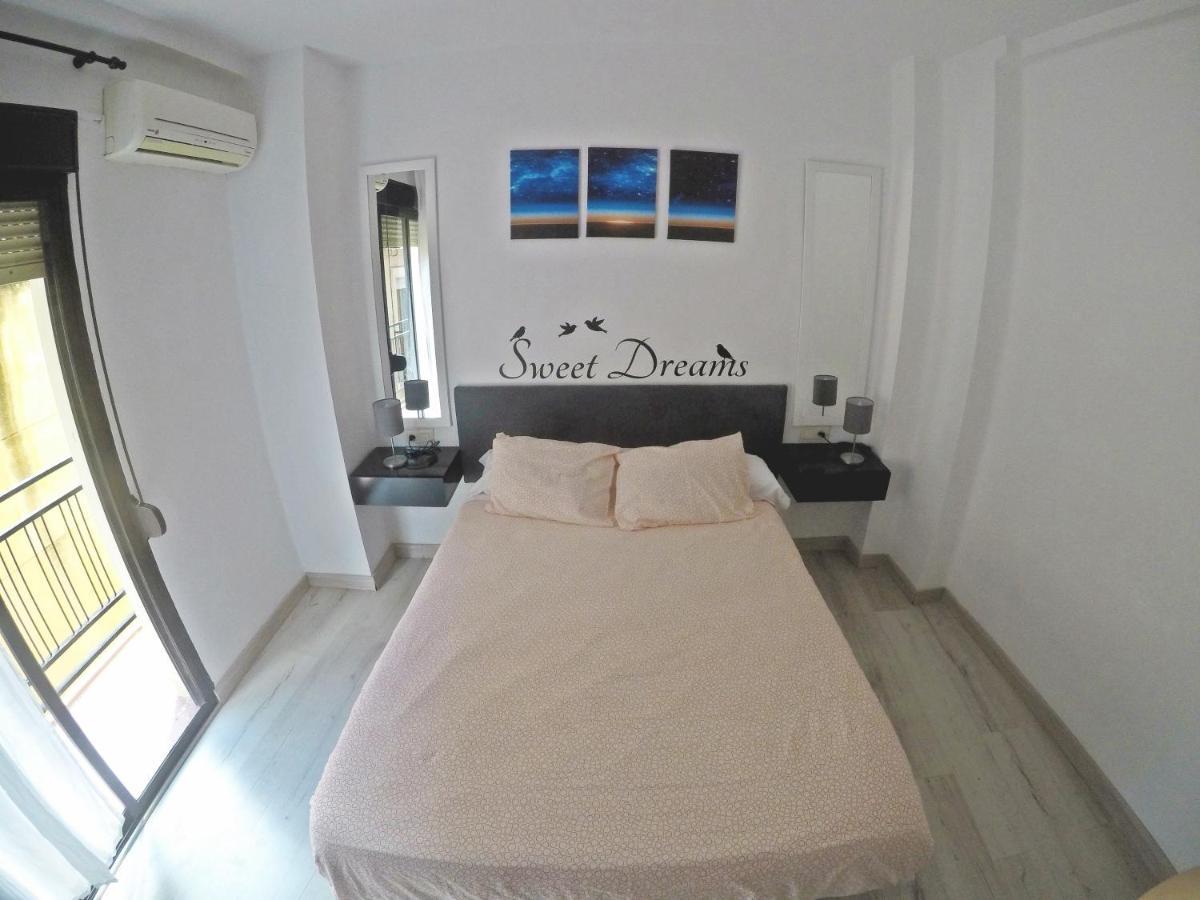 Mesonhomes Suites Center - Stay & Work Granada Esterno foto