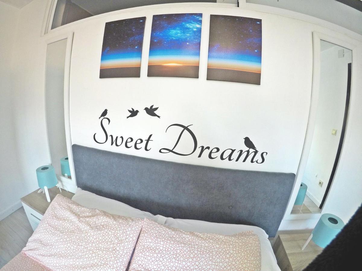 Mesonhomes Suites Center - Stay & Work Granada Esterno foto
